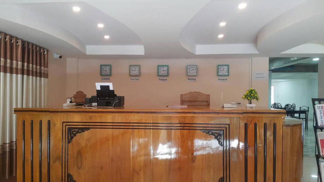 Golden Palace Hotel Hpa-an Esterno foto